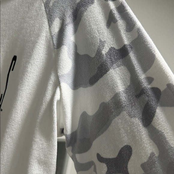 Miami Marlins Shirt Bought from Game Medium - Picture 4 of 4